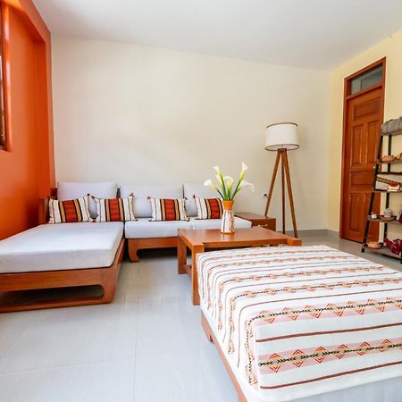 La Petaca Hostal Leimebamba Екстер'єр фото